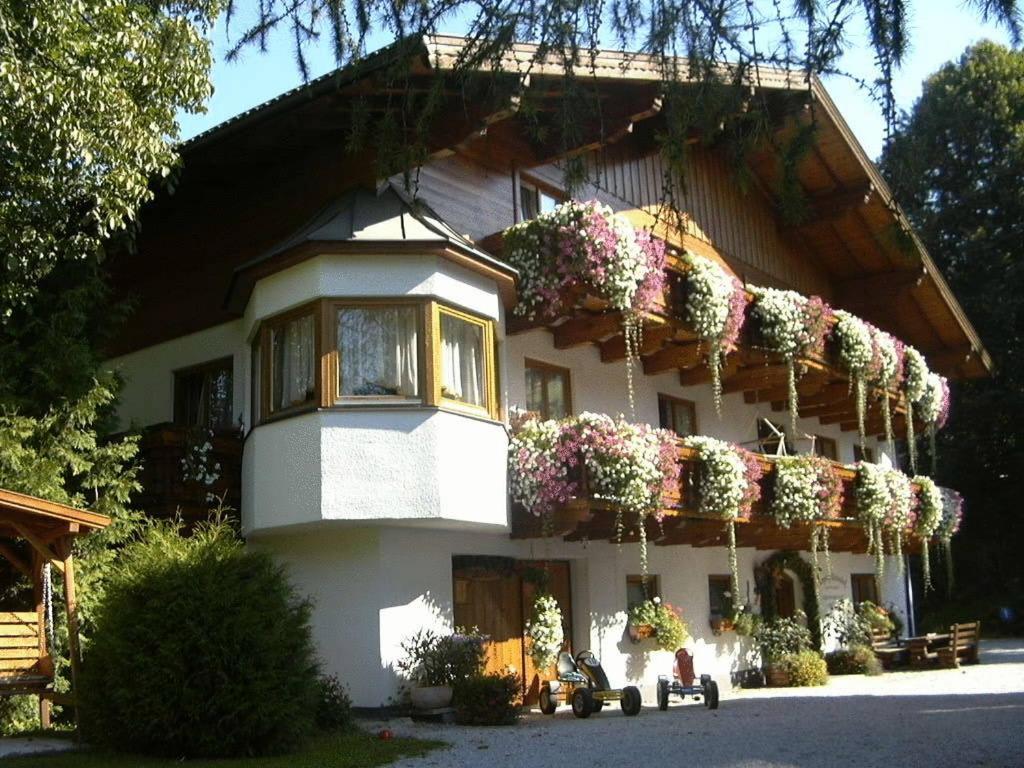 Gaestehaus Kastenhof Sankt Johann im Pongau Ngoại thất bức ảnh